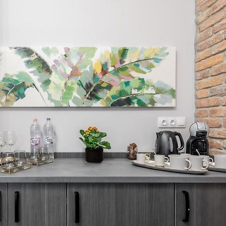 Stunning Apartment In The Hearth Of Budapest Esterno foto