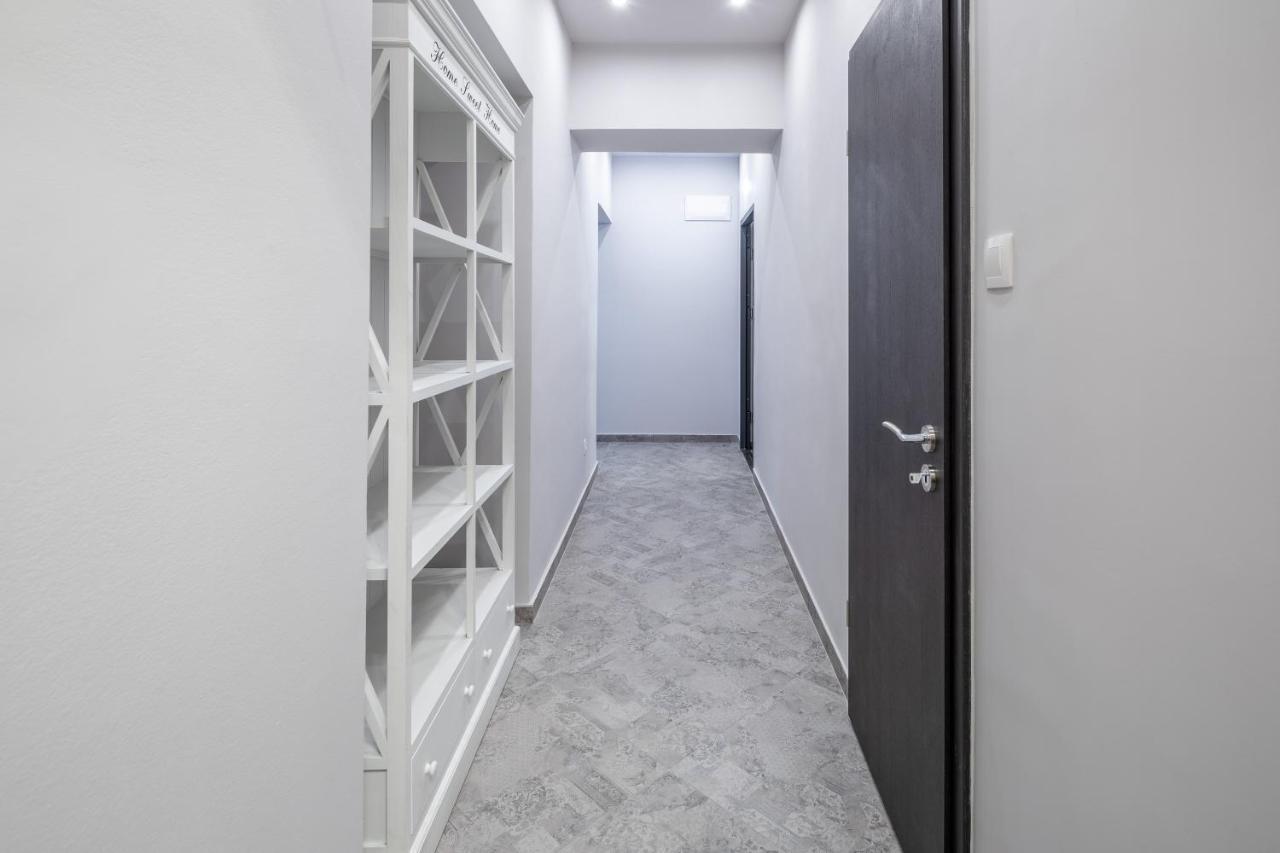 Stunning Apartment In The Hearth Of Budapest Esterno foto