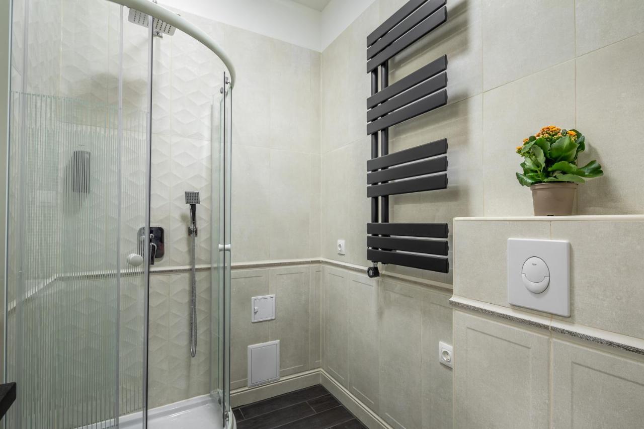 Stunning Apartment In The Hearth Of Budapest Esterno foto
